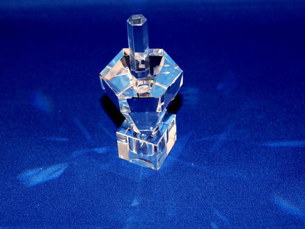 Picture of #550 Hexagon Crystal Dreidel