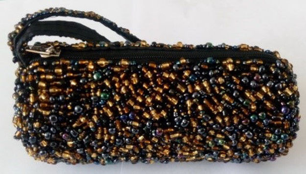 Picture of #B604-08 Cylinder Beaded purse small